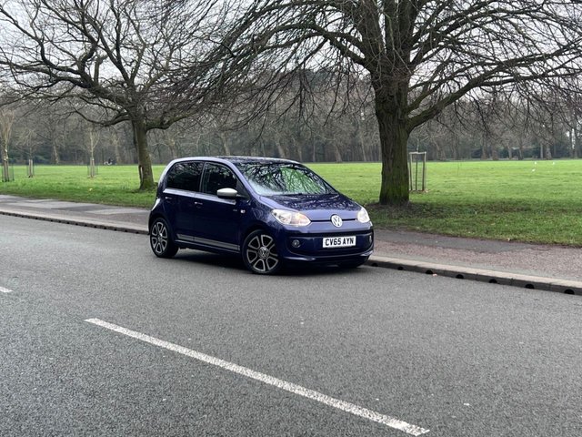 2015 Volkswagen Up! 1L Club Up! 5dr - Photo 4