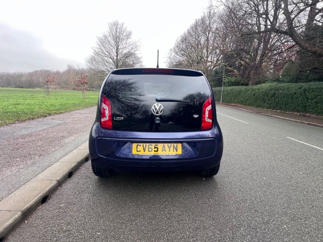 2015 Volkswagen Up! 1L Club Up! 5dr - Photo 11