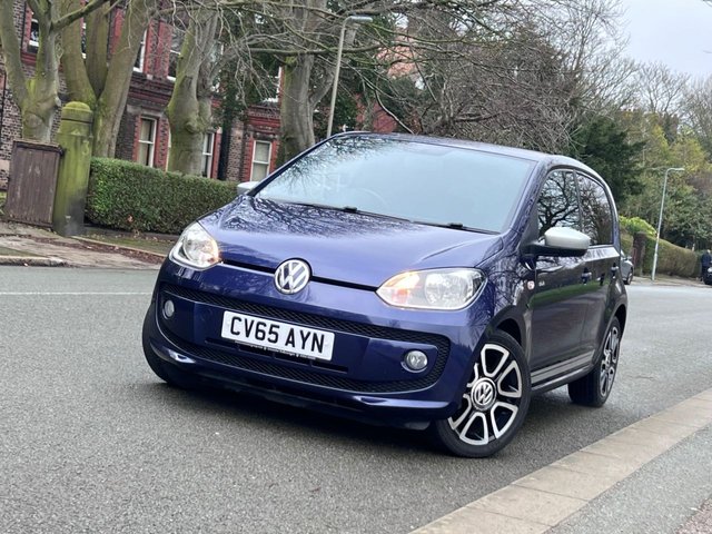 2015 Volkswagen Up! 1L Club Up! 5dr - Photo 3