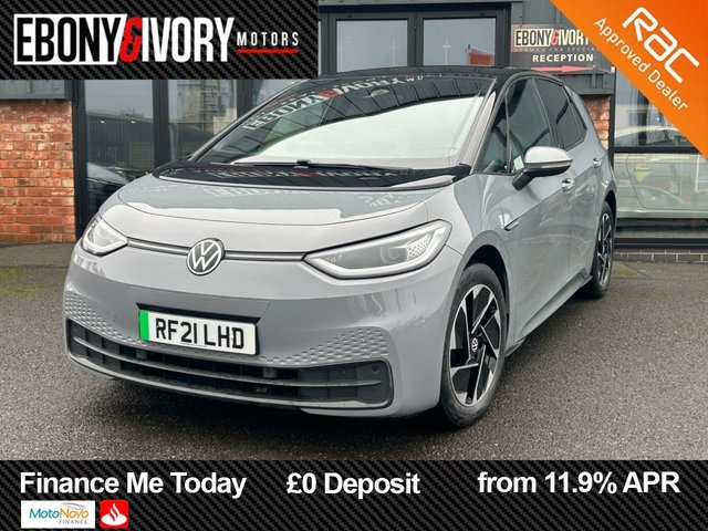 2021 ID.3 PURE PERFORMANCE 45KWH STYLE HATCHBACK 5DR ELECTRIC AUTO 150 PS 1 OWNER... photo