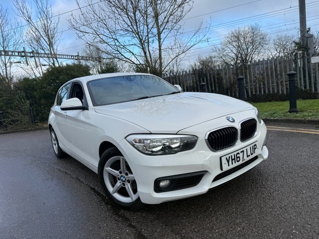 2017 BMW 1 Series 1.5L Se 5dr - Photo 4