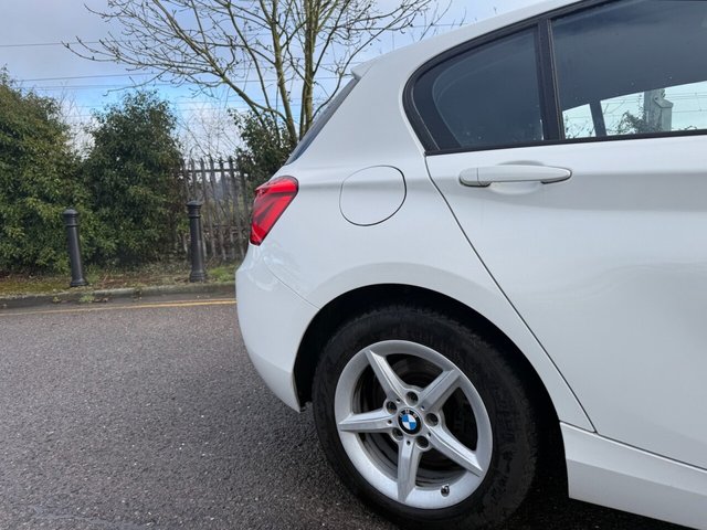 2017 BMW 1 Series 1.5L Se 5dr - Photo 10