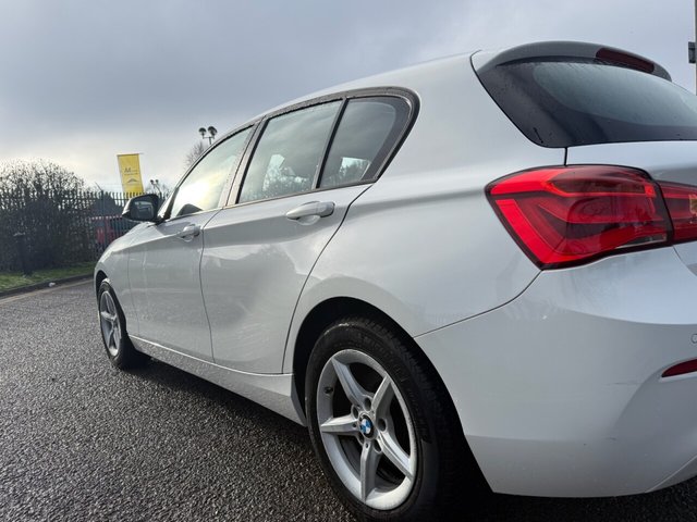 2017 BMW 1 Series 1.5L Se 5dr - Photo 12