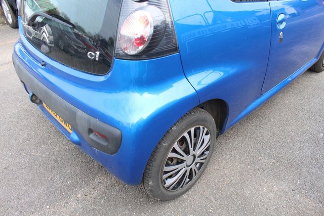 2013 CITROEN C1 - Photo 9