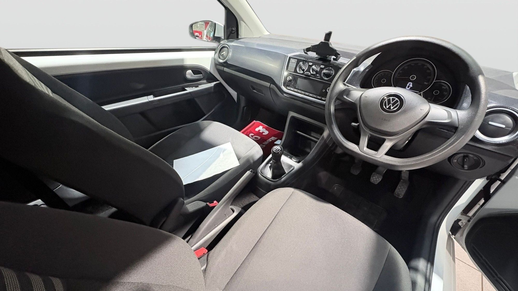 USED 2022 22 VOLKSWAGEN UP! 1.0 up! Hatchback 3dr Petrol Manual Euro 6 (s/s) (65 ps) 