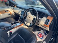 USED 2018 18 LAND ROVER RANGE ROVER 4.4 SD V8 Autobiography SUV 5dr Diesel Auto 4WD Euro 6 (s/s) (339 ps) A STUNNING ADDITION TO OUR FORECOURT, JUST IN THE DOOR+FINISHED IN BEAUTIFUL FACTORY BLACK PAINT+SERVICE HISTORY+PRIVACY GLASS+FULL LEATHER INTERIOR+FULL PANORAMIC GLASS ROOF+SATELLITE NAVIGATION+PARK ASSIST+CLIMATE CONTROL+21 INCH ALLOY WHEELS+1 FULL YEARS MOT PRIOR TO COLLECTION+A TRULY SPECIAL VEHICLE THATS NOT TO BE MISSED+CALL NOW FOR FULL SPECIFICATION!!!!!!!!!!!!!!!!!!!!!!!!!!!!!!!!!!!!!!!!