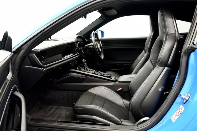 2022 PORSCHE 911 4.0 992 GT3 Touring Coupe 2dr Petrol PDK Euro 6 (510 ps)£16k Extras | FPSH | 1 Off GT3 - Photo 2