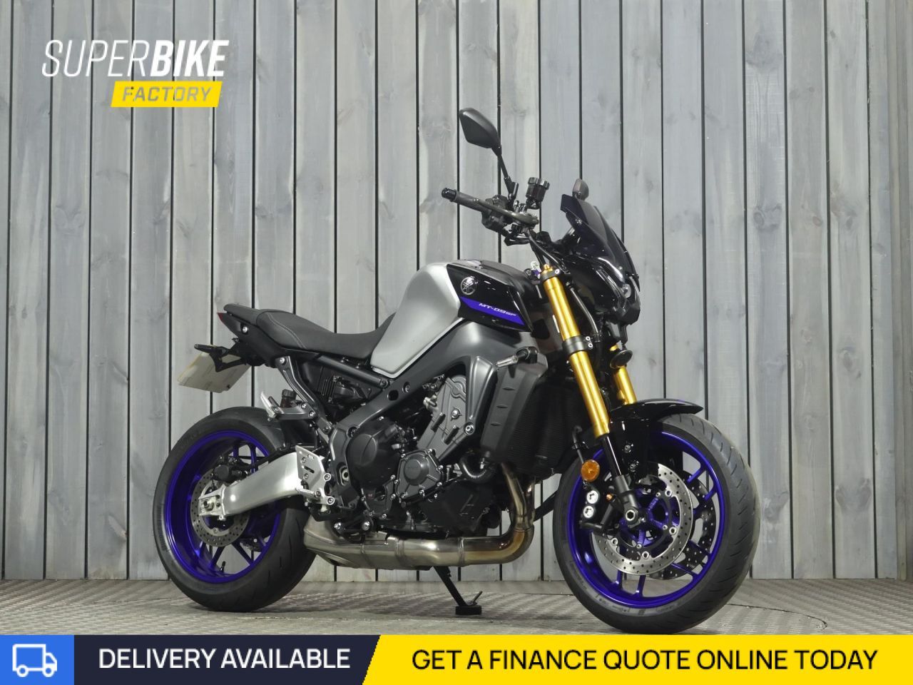 YAMAHA MT-09