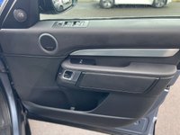 USED 2019 69 LAND ROVER DISCOVERY 3.0 SD V6 Landmark Edition SUV 5dr Diesel Auto 4WD Euro 6 (s/s) (306 ps) A BEAUTIFUL ADDITION TO OUR HUGE DISCOVERY SPORT SELECTION+JUST 1 OWNER FROM NEW+SERVICE HISTORY+DIESEL+AUTOMATIC+7 SEATER+4 WHEEL DRIVE+ULEZ COMPLIANT+PRIVACY GLASS+DAB DIGITAL RADIO+FULL LEATHER INTERIOR+FULL PANORAMIC GLASS ROOF+SATELLITE NAVIGATION+CLIMATE CONTROL+20 INCH ALLOY WHEELS+BLUETOOTH PREPARATION+CALL TODAY TO SECURE A VIEWING AND SPEAK WITH OUR EXPERIENCED SALES TEAM+READY TO DRIVE AWAY TODAY!!!!!!!!!!!!!!!!!!!!!!!!!!!!!!