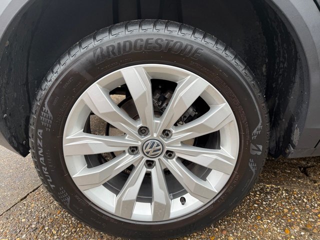 2020 VOLKSWAGEN T-ROC 1.0 TSI GPF SE SUV 5dr Petrol Manual Euro 6 (s/s) (115 ps) - Photo 10