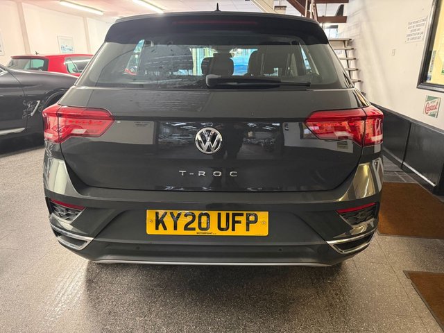 2020 VOLKSWAGEN T-ROC 1.0 TSI GPF SE SUV 5dr Petrol Manual Euro 6 (s/s) (115 ps) - Photo 6