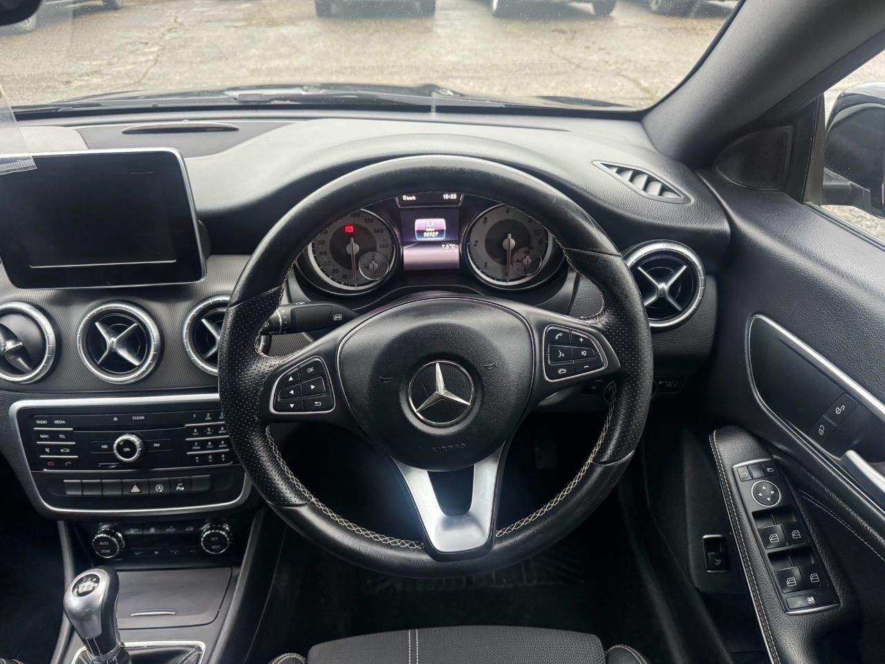 2016 MERCEDES CLA 2.1 CLA200d Sport Coupe 4dr Diesel Manual Euro 6 (s/s) (136 ps) - vehicle photo 13 for sale on PureCar