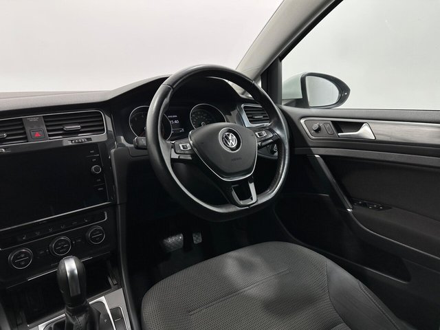 2020 Volkswagen Golf - Photo 12