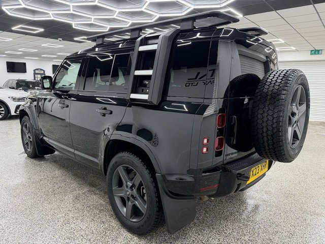 View our LAND ROVER DEFENDER