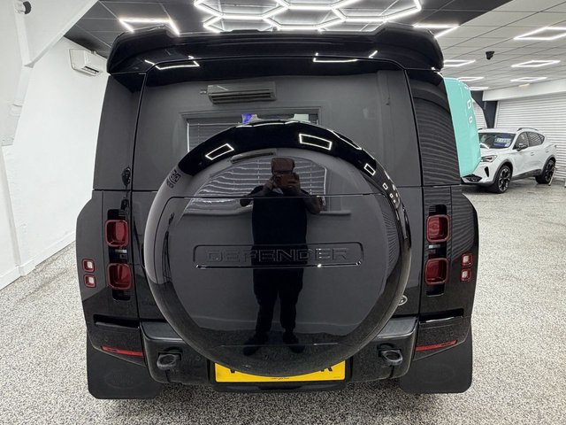 View our LAND ROVER DEFENDER