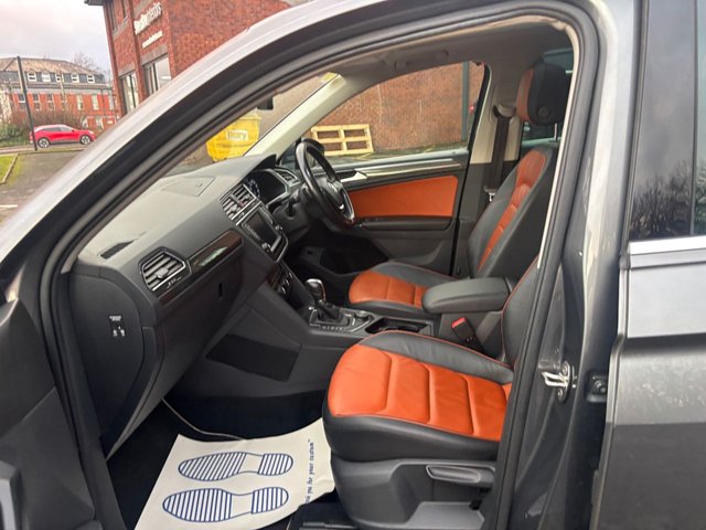 2017 VOLKSWAGEN TIGUAN 2017 2.0 TDI BlueMotion Tech SEL SUV 5dr Diesel DSG 4Motion Euro 6 (s/s) (150 ps) - Photo 11