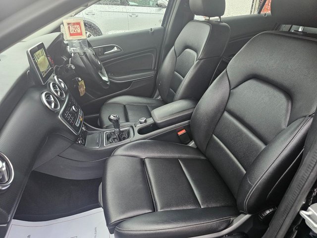 2017 MERCEDES-BENZ A-CLASS 1.5 A180d SE Hatchback 5dr Diesel Manual Euro 6 (s/s) (109 ps) - Photo 10