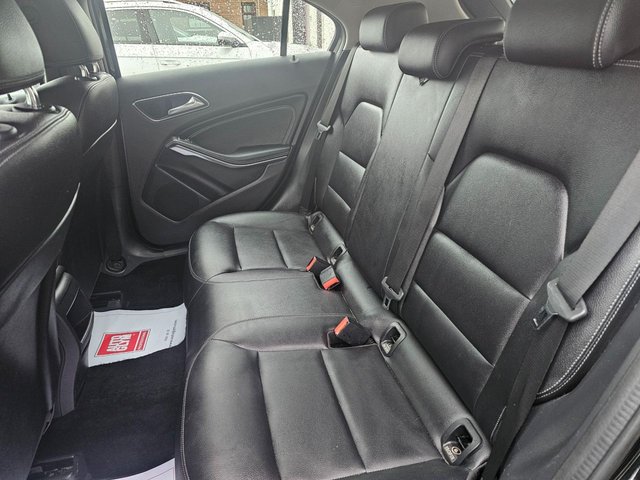 2017 MERCEDES-BENZ A-CLASS 1.5 A180d SE Hatchback 5dr Diesel Manual Euro 6 (s/s) (109 ps) - Photo 12