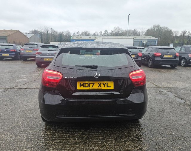 2017 MERCEDES-BENZ A-CLASS 1.5 A180d SE Hatchback 5dr Diesel Manual Euro 6 (s/s) (109 ps) - Photo 8