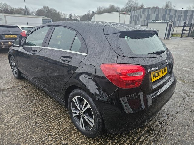 2017 MERCEDES-BENZ A-CLASS 1.5 A180d SE Hatchback 5dr Diesel Manual Euro 6 (s/s) (109 ps) - Photo 7
