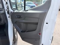 USED 2022 72 FORD TRANSIT White 2.0 EcoBlue Euro 6 Luton van L4, 72,450 miles, ULEZ compliant, 6-Speed manual, Bluetooth, DAB, Electric tail lift. Final price plus VAT @ 20%! This 2022 Ford Transit 2.0 350 EcoBlue Leader FWD L4 Euro 6 (s/s) 2dr is a standout example, having been owned by only one person since new. This reliable diesel van boasts a 2.0 litre EcoBlue engine and meets Euro 6 emission standards. It comes with a 3 month warranty for your peace of mind, and a full 12 months MOT will be provided upon purchase, ensuring its roadworthiness. Notable features include an Extra Heavy Duty Alternator, a 4.2in Monochrome TFT screen with the advanced SYNC 4 system a
