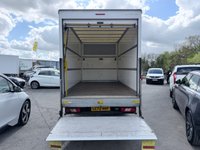 USED 2022 72 FORD TRANSIT White 2.0 EcoBlue Euro 6 Luton van L4, 72,450 miles, ULEZ compliant, 6-Speed manual, Bluetooth, DAB, Electric tail lift. Final price plus VAT @ 20%! This 2022 Ford Transit 2.0 350 EcoBlue Leader FWD L4 Euro 6 (s/s) 2dr is a standout example, having been owned by only one person since new. This reliable diesel van boasts a 2.0 litre EcoBlue engine and meets Euro 6 emission standards. It comes with a 3 month warranty for your peace of mind, and a full 12 months MOT will be provided upon purchase, ensuring its roadworthiness. Notable features include an Extra Heavy Duty Alternator, a 4.2in Monochrome TFT screen with the advanced SYNC 4 system a