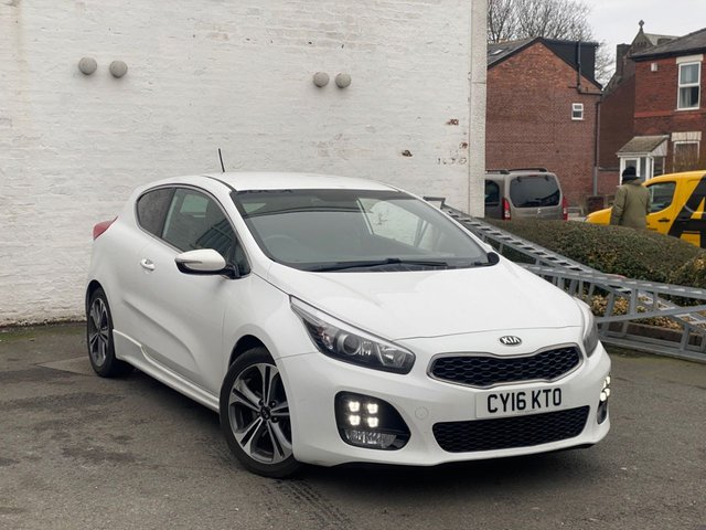 2016 Kia Proceed 1L Gt-Line 3dr - Photo 2