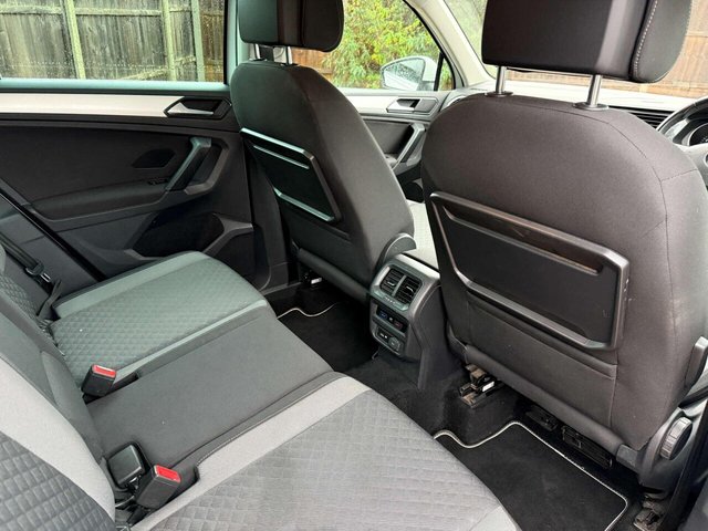 2018 Volkswagen Tiguan - Photo 10