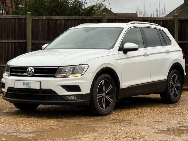 2018 Volkswagen Tiguan - Photo 2