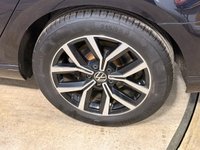 USED 2020 70 VOLKSWAGEN PASSAT 2.0 TDI EVO SEL Estate 5dr Diesel DSG Euro 6 (s/s) (150 ps) 