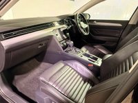 USED 2020 70 VOLKSWAGEN PASSAT 2.0 TDI EVO SEL Estate 5dr Diesel DSG Euro 6 (s/s) (150 ps) 
