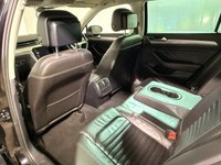 USED 2020 70 VOLKSWAGEN PASSAT 2.0 TDI EVO SEL Estate 5dr Diesel DSG Euro 6 (s/s) (150 ps) 