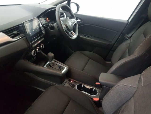 2021 RENAULT CAPTUR - Photo 5