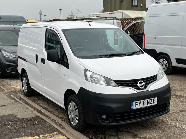 View our NISSAN NV200