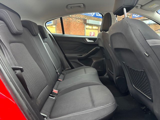 2019 FORD FOCUS 1.0T EcoBoost Zetec Hatchback 5dr Petrol Manual Euro 6 (s/s) (100 ps) - Photo 12