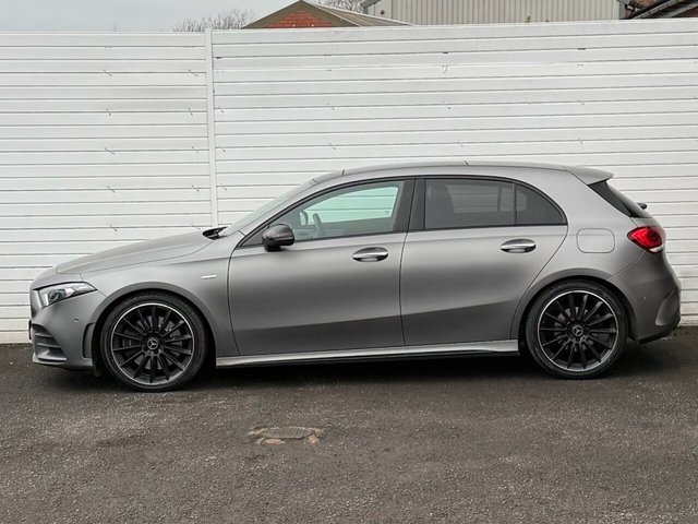 2021 MERCEDES-BENZ A-CLASS 2.0 A250 Exclusive Edition Plus Hatchback 5dr Petrol 7G-DCT Euro 6 (s/s) (224 ps) - Photo 10