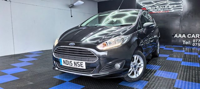 2015 FORD FIESTA - Photo 2