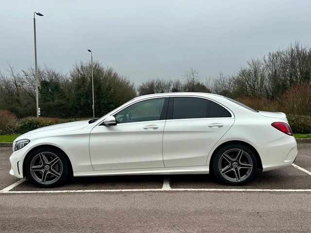 2020 MERCEDES-BENZ C-CLASS 2.0 C300d AMG Line Edition (Premium) Saloon 4dr Diesel G-Tronic+ Euro 6 (s/s) (245 ps) - Photo 4