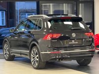 USED 2017 17 VOLKSWAGEN TIGUAN 2.0 TDI BlueMotion Tech R-Line SUV 5dr Diesel DSG 4Motion Euro 6 (s/s) (150 ps) FSH + 2 OWNERS + PAN ROOF +