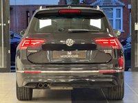 USED 2017 17 VOLKSWAGEN TIGUAN 2.0 TDI BlueMotion Tech R-Line SUV 5dr Diesel DSG 4Motion Euro 6 (s/s) (150 ps) FSH + 2 OWNERS + PAN ROOF +