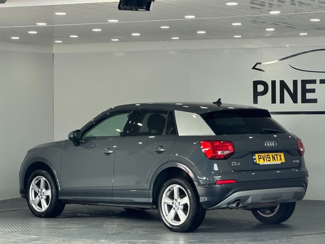 2019 AUDI Q2 - Photo 8
