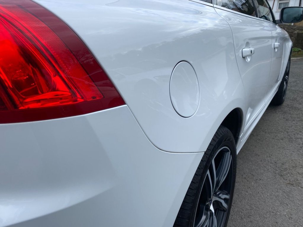 USED 2017 17 VOLVO XC60 2.4 D5 R-Design Lux Nav SUV 5dr Diesel Auto AWD Euro 6 (s/s) (220 ps) LOVELY LOW MILEAGE FULL HISTORY