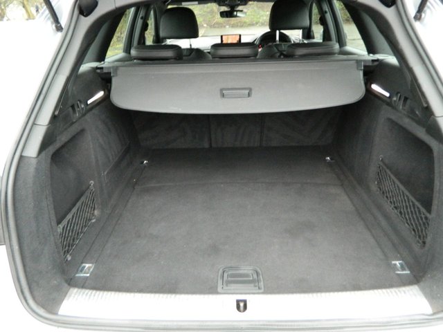 2016 Audi A4 Avant 2L S Line 5dr - Photo 9