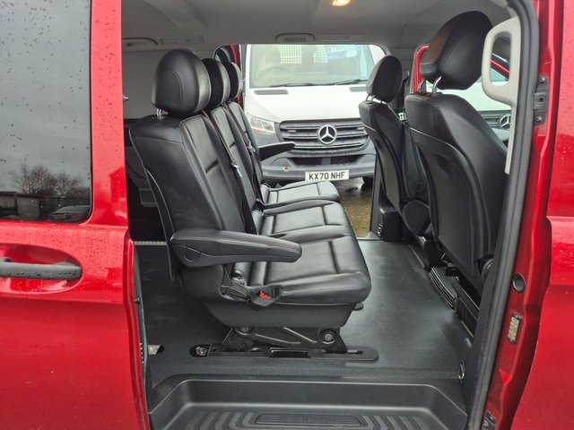 2020 MERCEDES-BENZ VITO 2.1 119 CDI BlueTEC Crew Van Double Cab 5dr Diesel G-Tronic+ RWD L2 Euro 6 (s/s) (LWB) (190 ps) - Photo 9