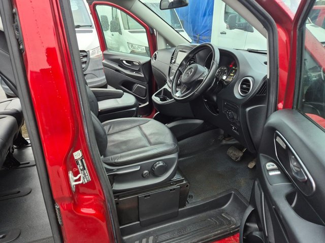 2020 MERCEDES-BENZ VITO 2.1 119 CDI BlueTEC Crew Van Double Cab 5dr Diesel G-Tronic+ RWD L2 Euro 6 (s/s) (LWB) (190 ps) - Photo 10