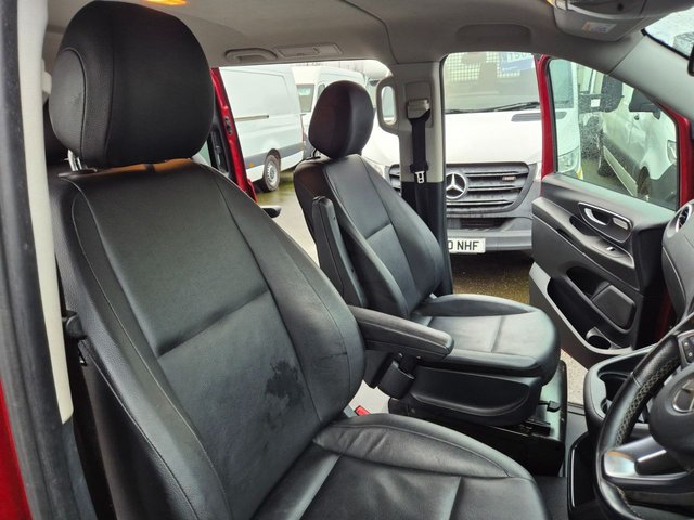 2020 MERCEDES-BENZ VITO 2.1 119 CDI BlueTEC Crew Van Double Cab 5dr Diesel G-Tronic+ RWD L2 Euro 6 (s/s) (LWB) (190 ps) - Photo 11