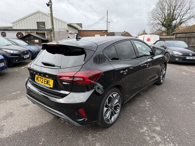 2022 Ford Focus 1L St-Line Vignale 5dr - Photo 3