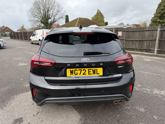 2022 Ford Focus 1L St-Line Vignale 5dr - Photo 4