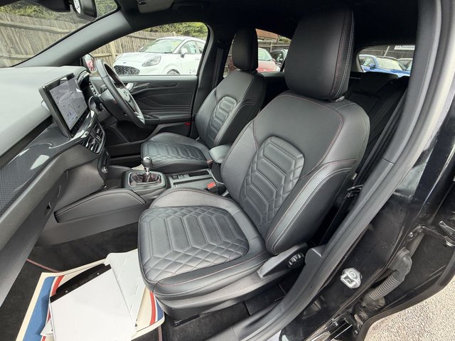 2022 Ford Focus 1L St-Line Vignale 5dr - Photo 10