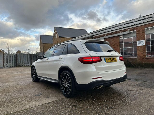 2019 MERCEDES-BENZ GLC 2.0 GLC250 AMG Line (Premium) G-Tronic+ 4MATIC Euro 6 (s/s) 5dr - Photo 10